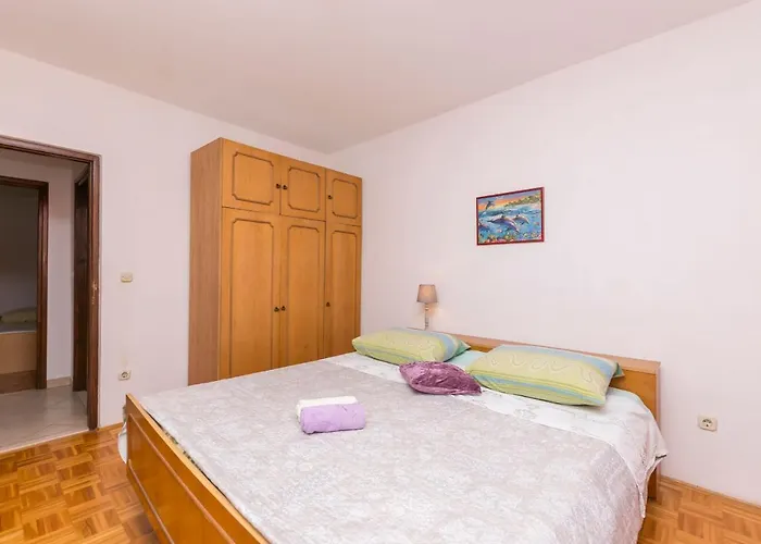 Daire Bozo Biograd Na Moru